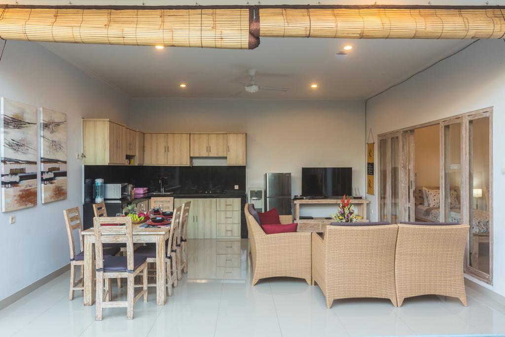 Castro Villa Seminyak  Exterior photo